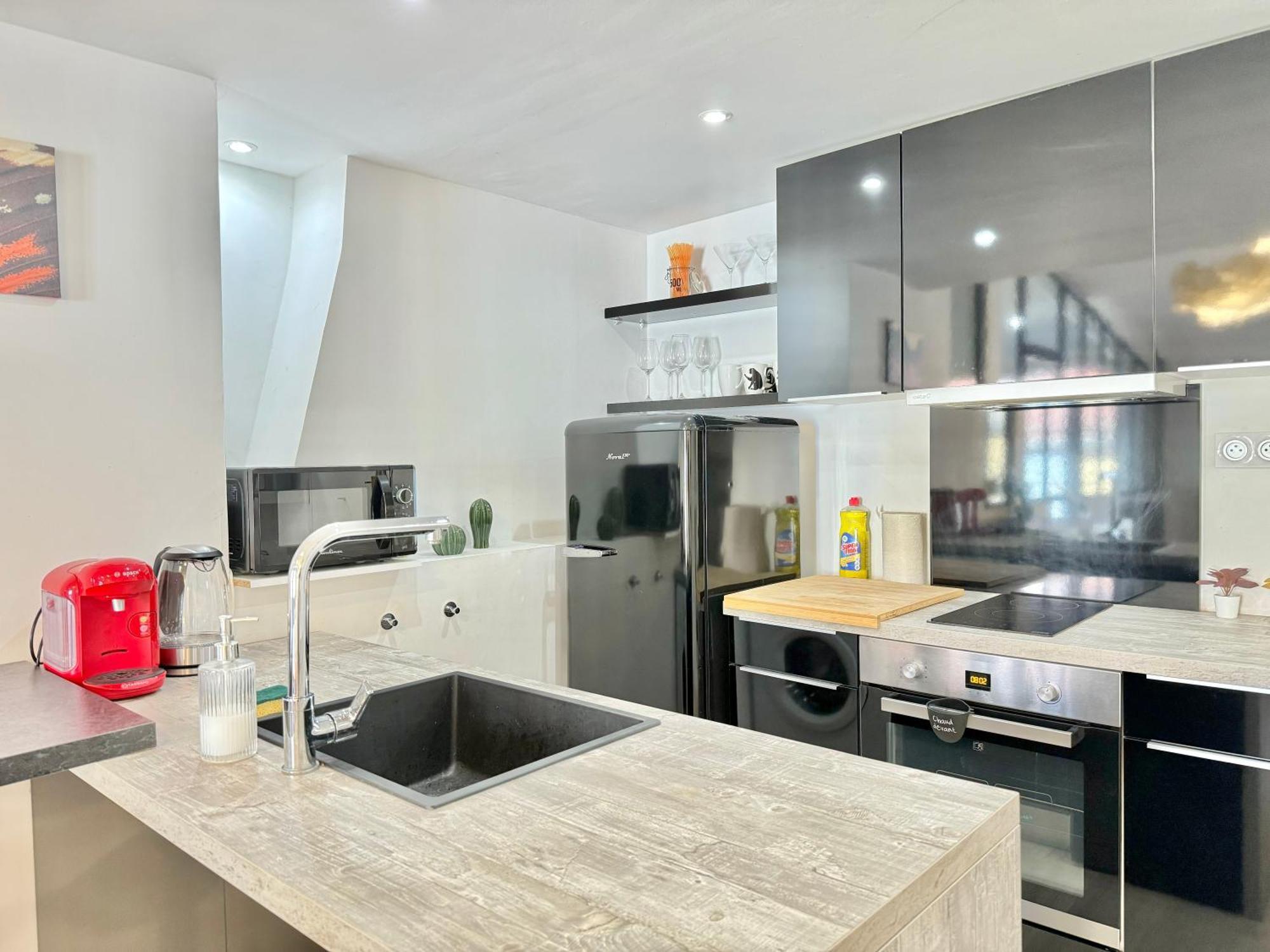 Chic, Hyper Centre Apartment *